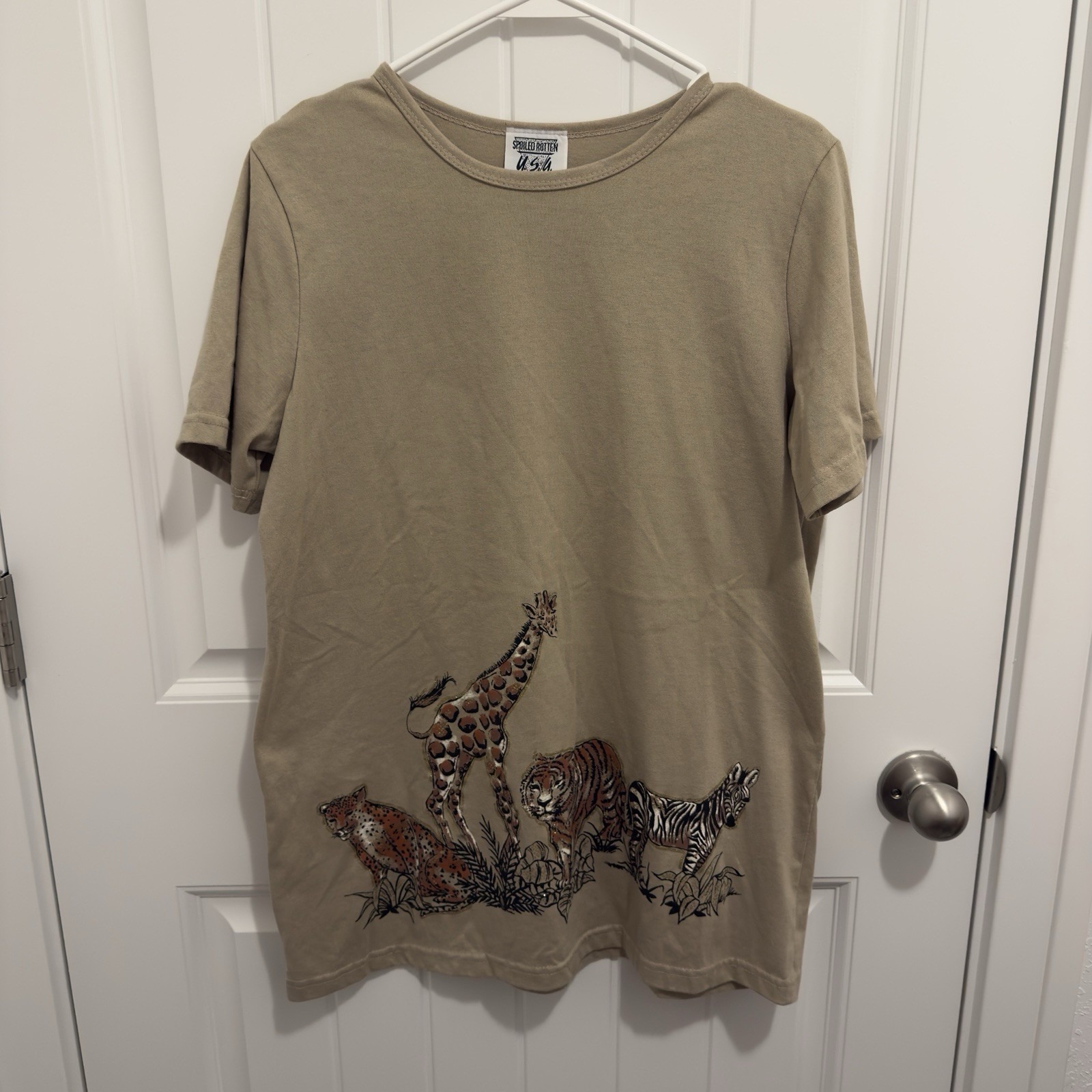 Spoiled Rotten Usa Women's Tan Safari Animals Vintage Tshirt Size Medium